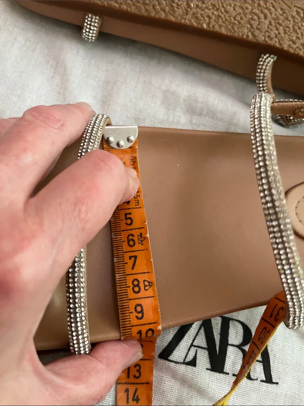 ZARA Tan Flat Sandals with Sparkling Straps size 8 but run 7.5 , brand new Spain - Picture 5 of 9